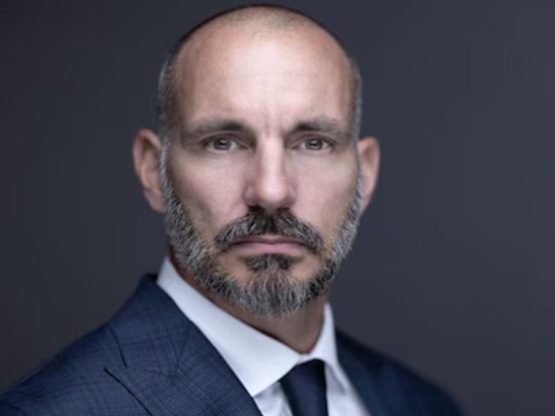 Rahim al Hussaini Aga Khan V - Shah Rahim al-Hussaini, Aga Khan V, Prince Rahim Aga Khan, 49th Ismaili Imam, Imam of Ismaili Muslims, Shah Rahim Aga Khan, Son of Aga Khan IV, Aga Khan successor, Ismaili spiritual leader, Prince Rahim, Global development leader, Aga Khan V spiritual leader